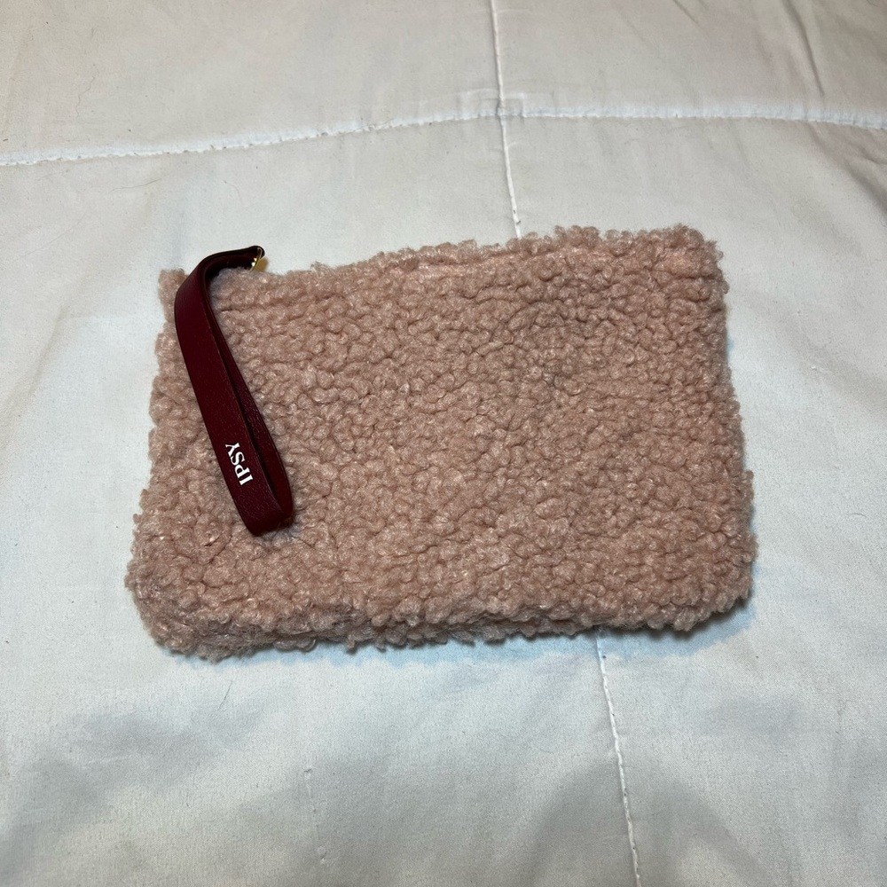 *NEW* Ipsy Cosmetic Bag
